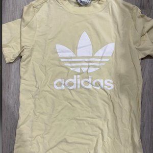 Adidas Tshirt